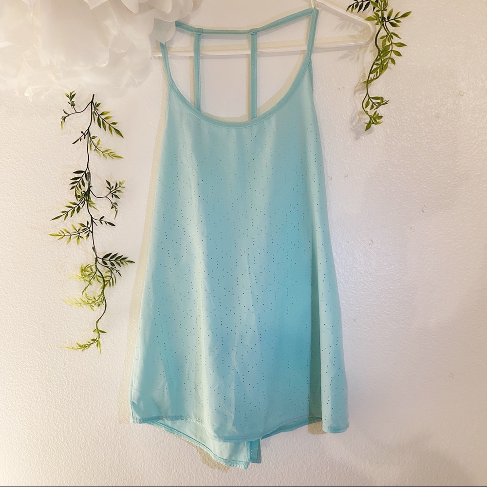 🦋 Zella Open Back Top 🦋